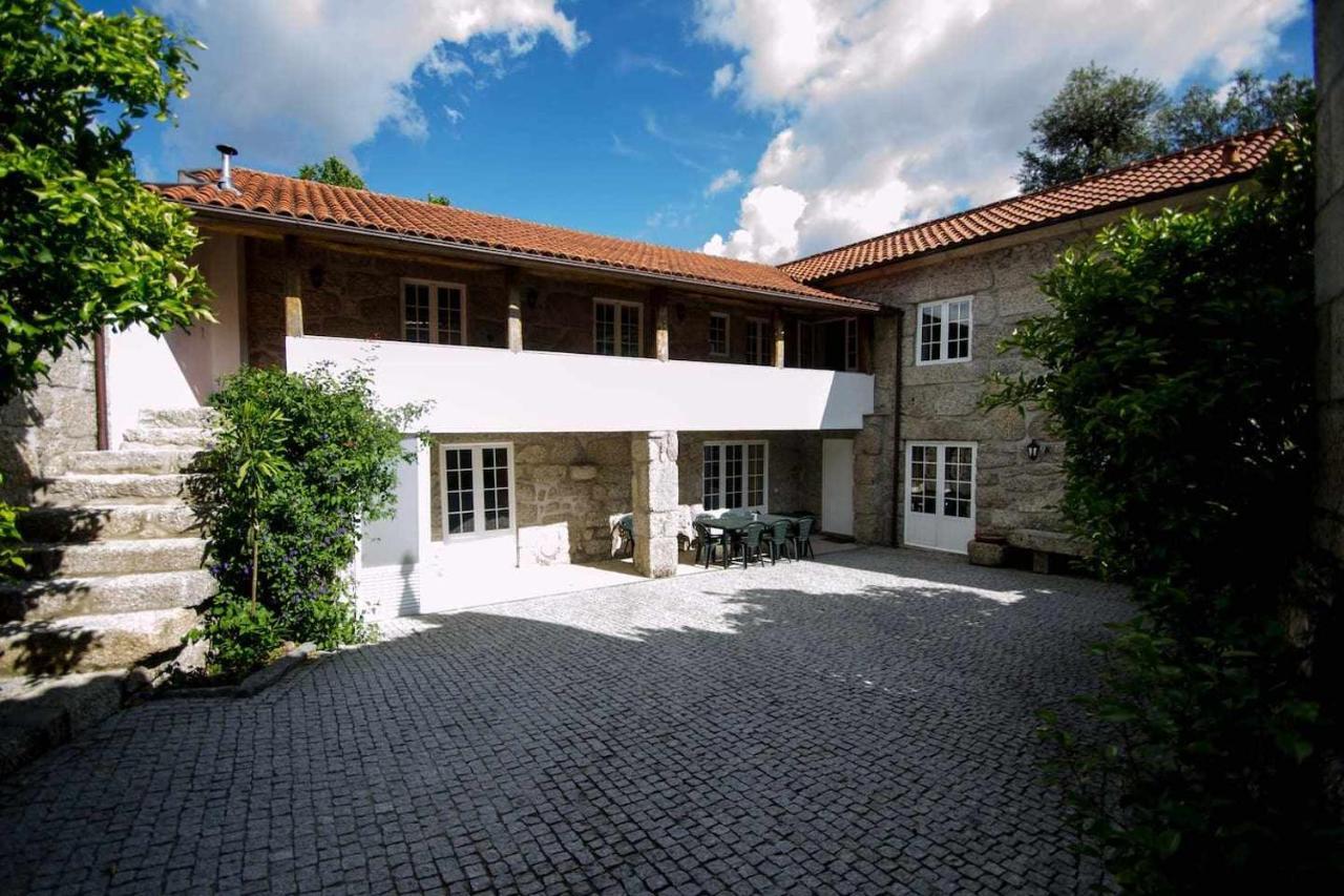 Lamelas  Casa De Barreiros Camelias De Bastoヴィラ エクステリア 写真