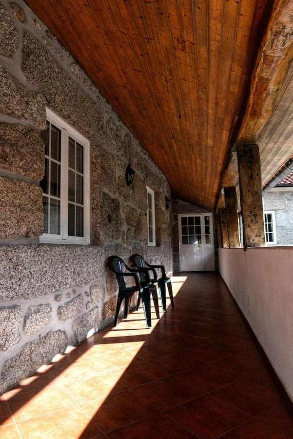 Lamelas  Casa De Barreiros Camelias De Bastoヴィラ エクステリア 写真
